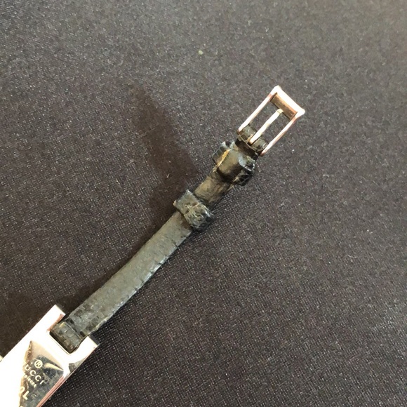 Vintage pre-owned Gucci watch timepiece 3900L Swiss made - Picture 11 of 14